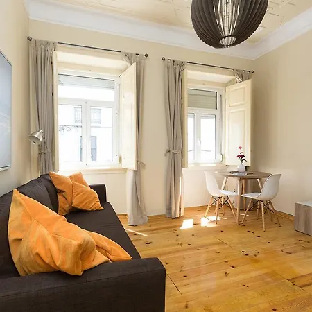 Διαμέρισμα Ground Floor W/backyard *